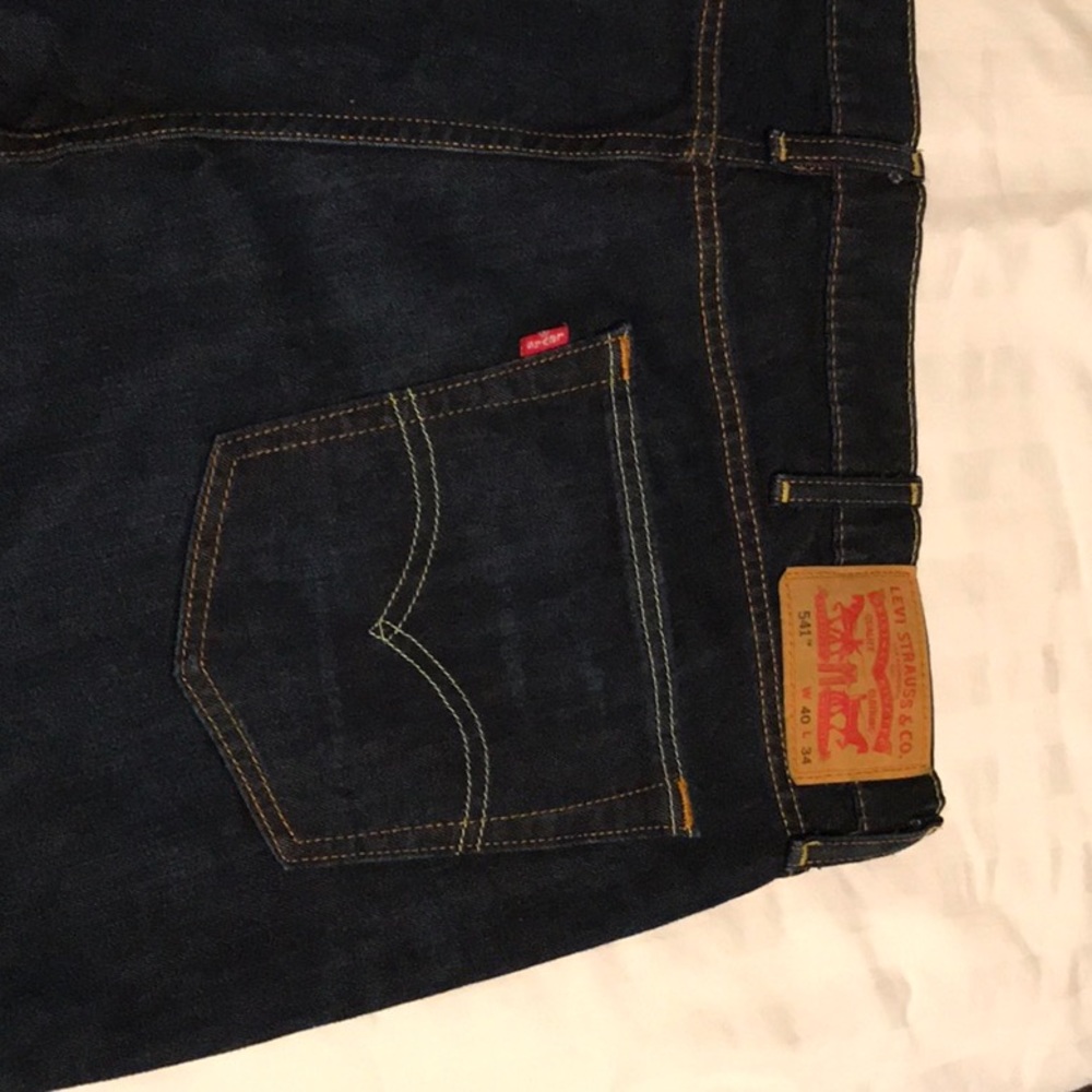 Levi’s 541 Athletic Fit jeans 40x34